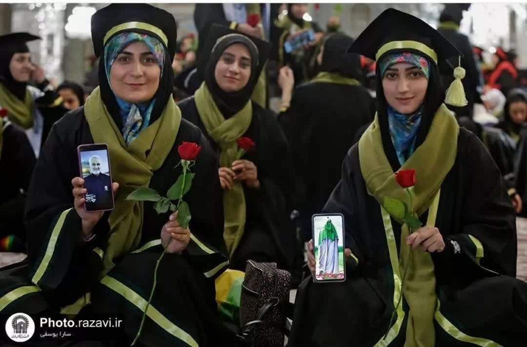 جشن پایان دانش‌آموختگی پزشکان در حرم امام رضا علیه السلام